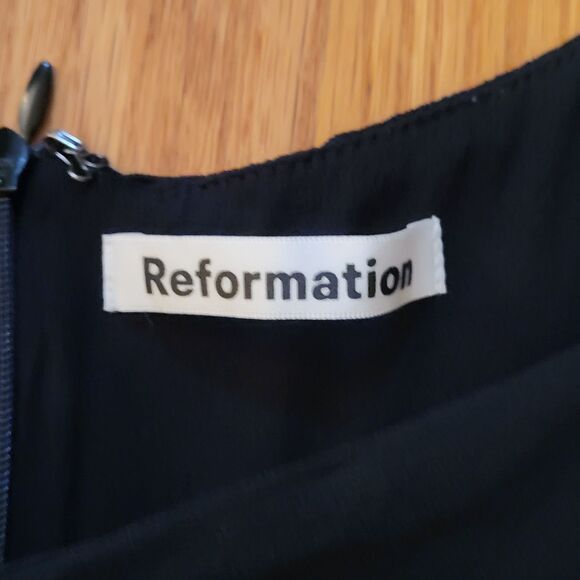 Reformation Butterfly Dress in Black, Off-Shoulder or On. So beautiful! Sz 12 - Picture 6 of 15